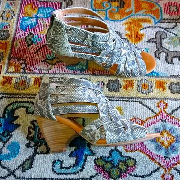 Corso Como bootie sandal wedge snake print women 8 - Picture 1 of 9